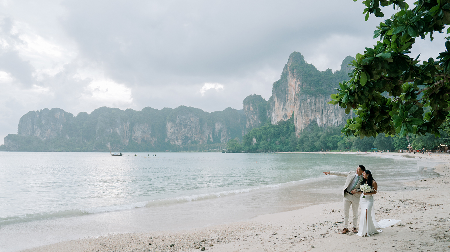 Phuket one Wedding Planner