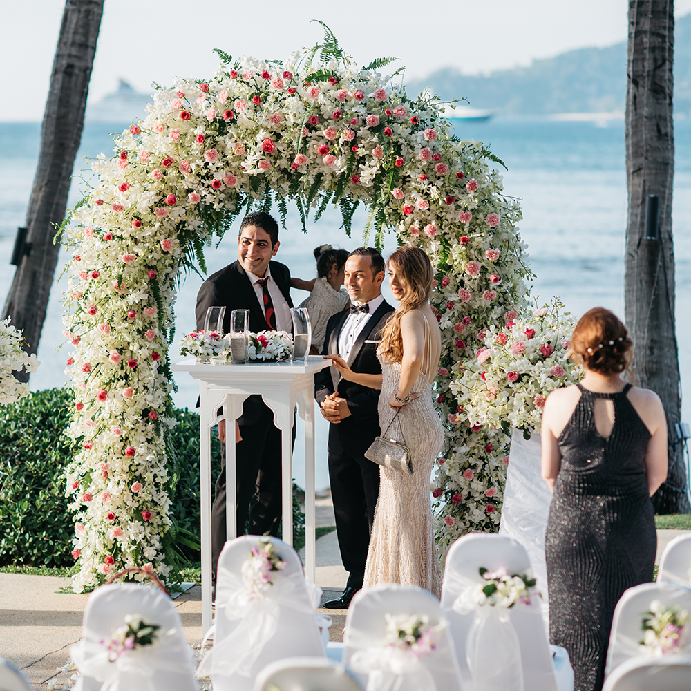 Phuket one Wedding Planner