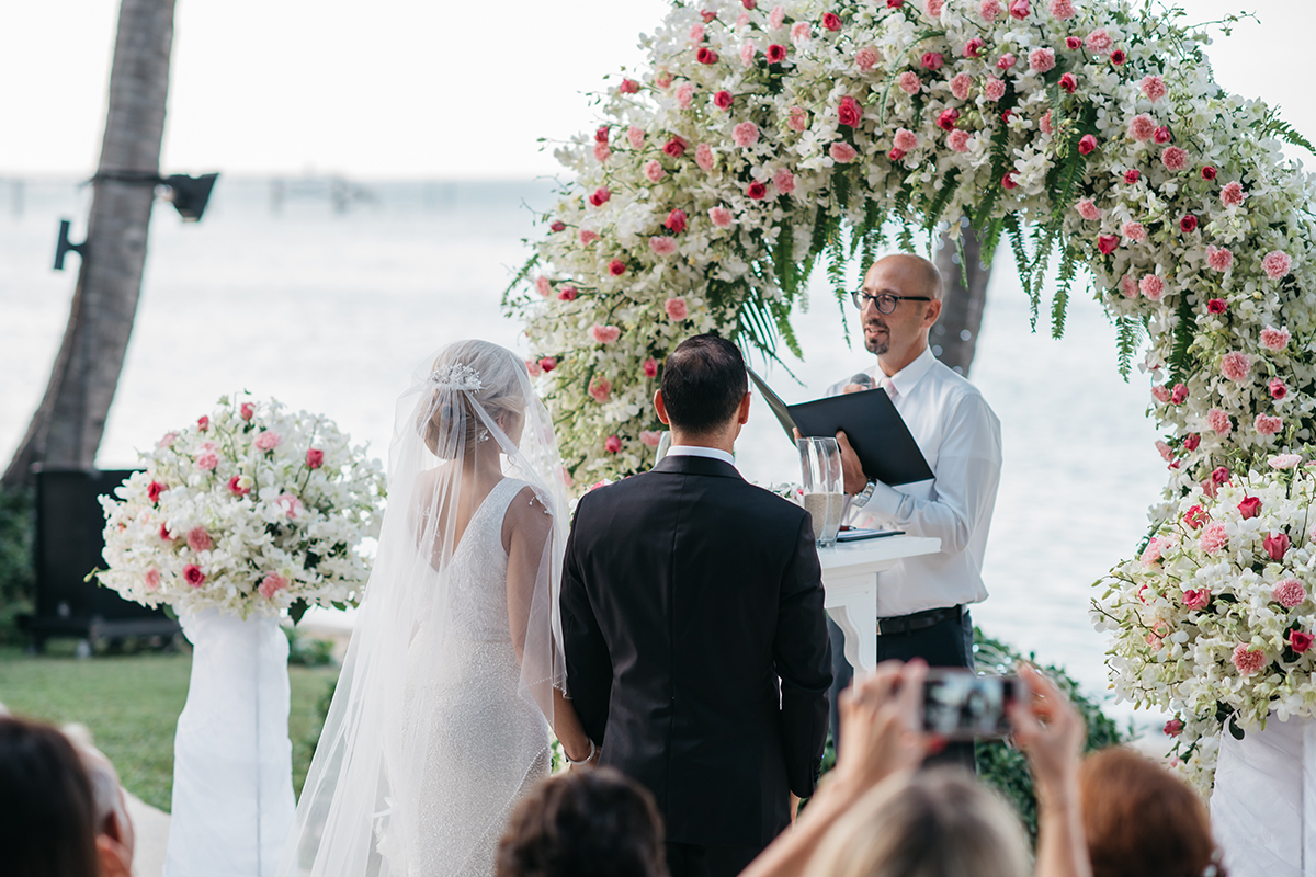 Phuket one Wedding Planner